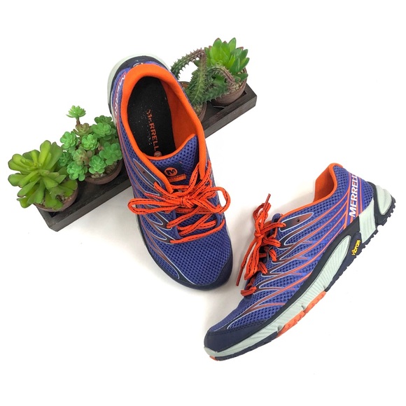 Merrell Shoes - Like New! Merrell Running shoes size 8.5